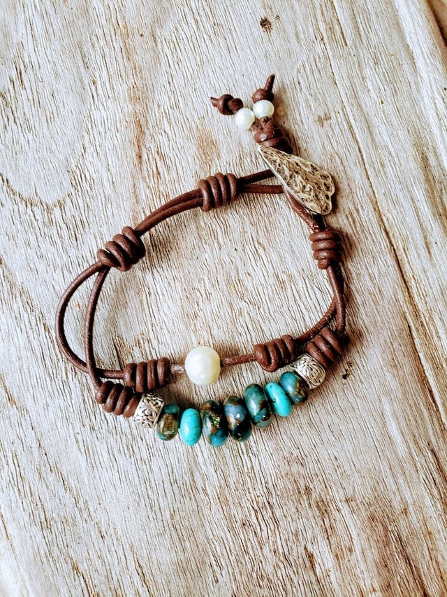 Hand knotted bracelets online
